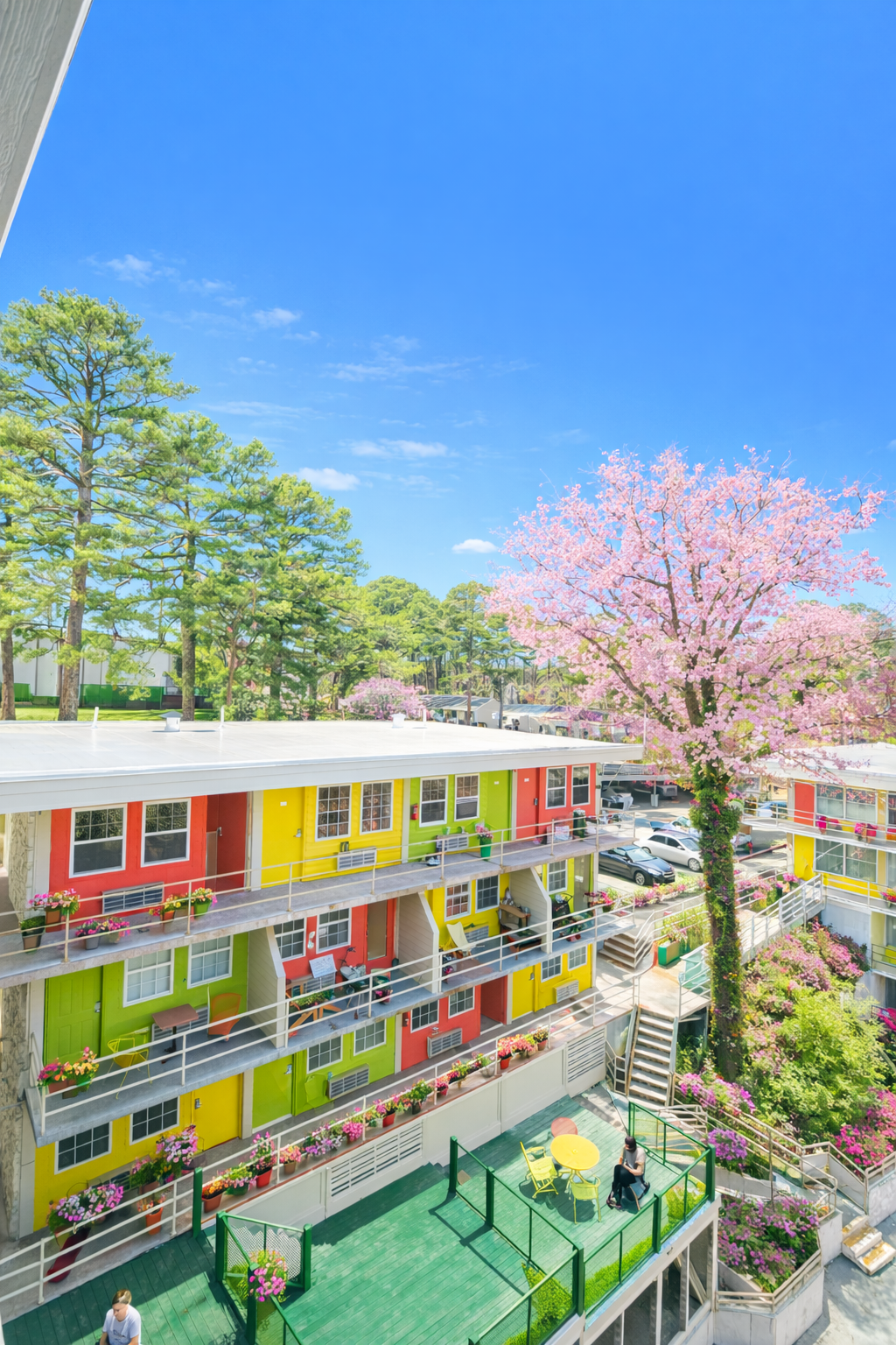 2027 East Van Buren - 347/348